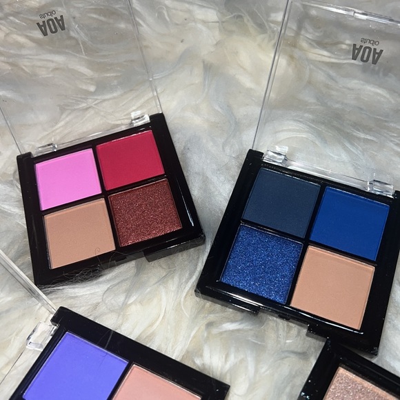 AOA Studio Eyeshadow Bundle of 4 - Picture 2 of 5